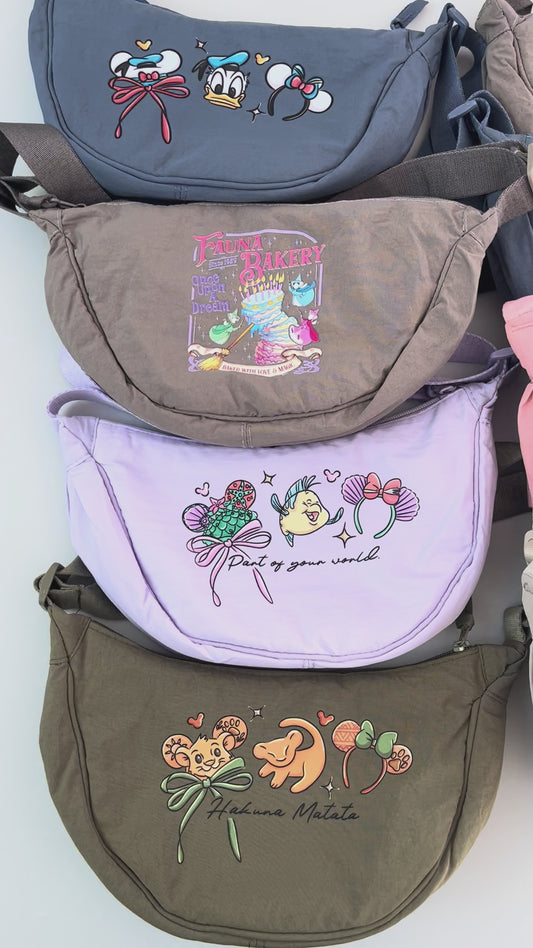 Magically inspired Olive Green Lion hat padded bag